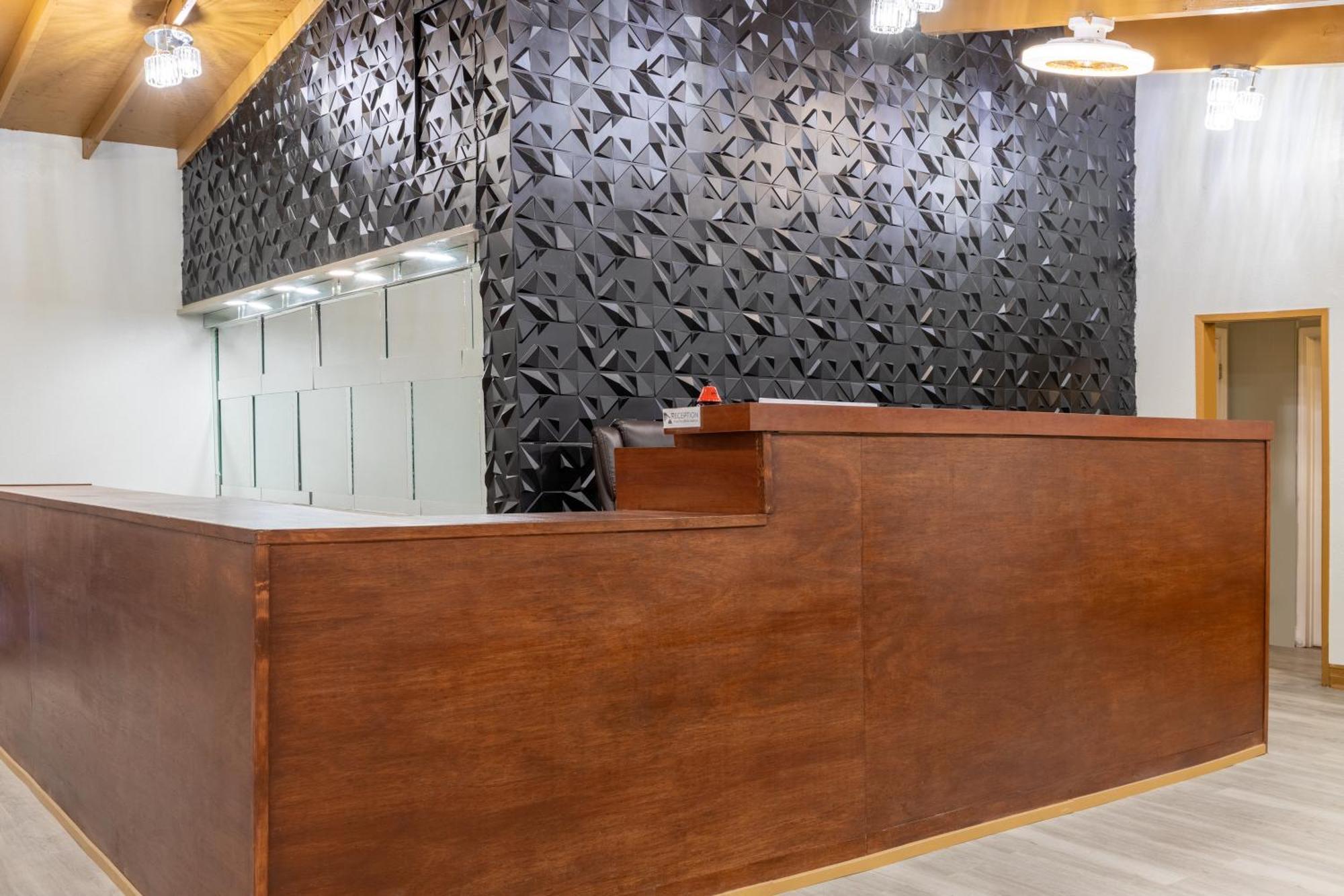 Ocean Inn & Suites Абърдийн Екстериор снимка